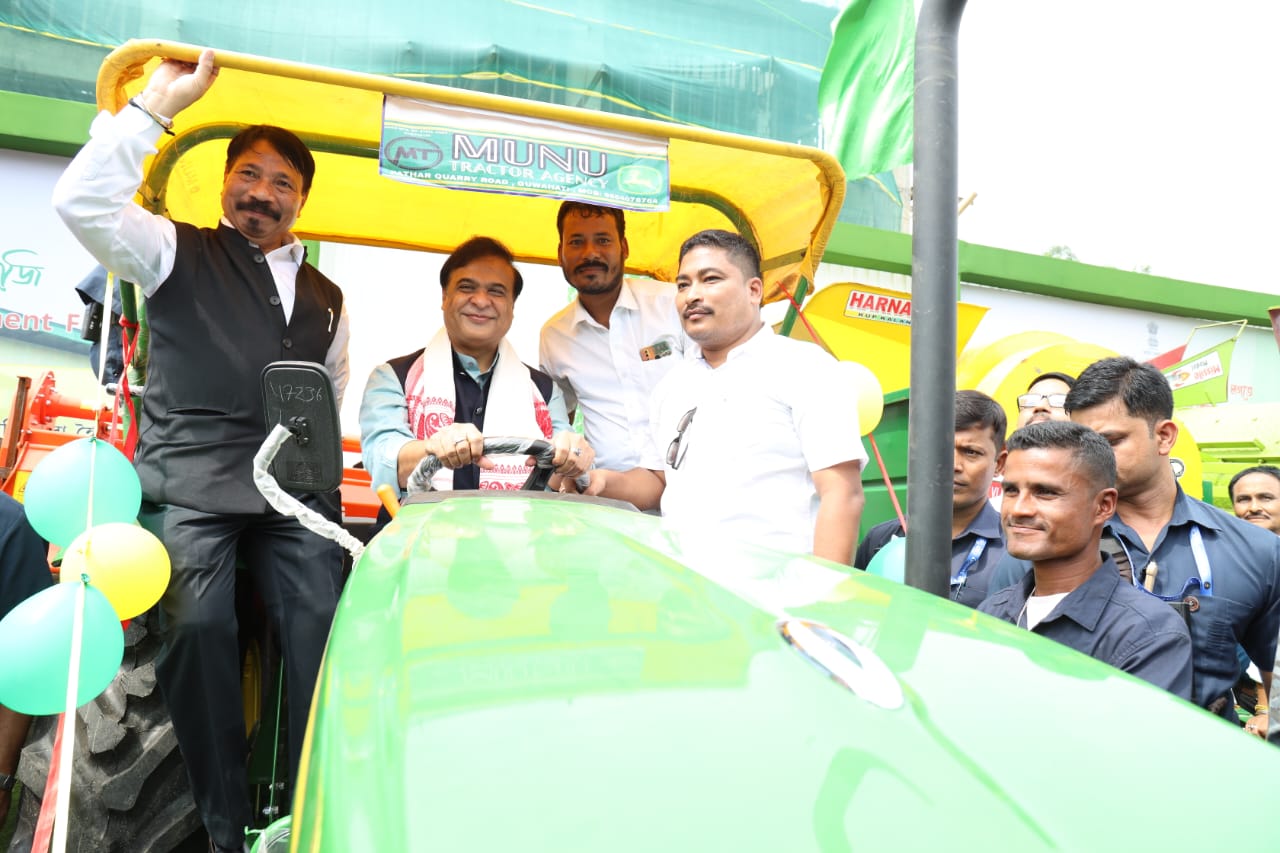 Distribution of modern agricultural machinery & inauguration of Knowledge Centres