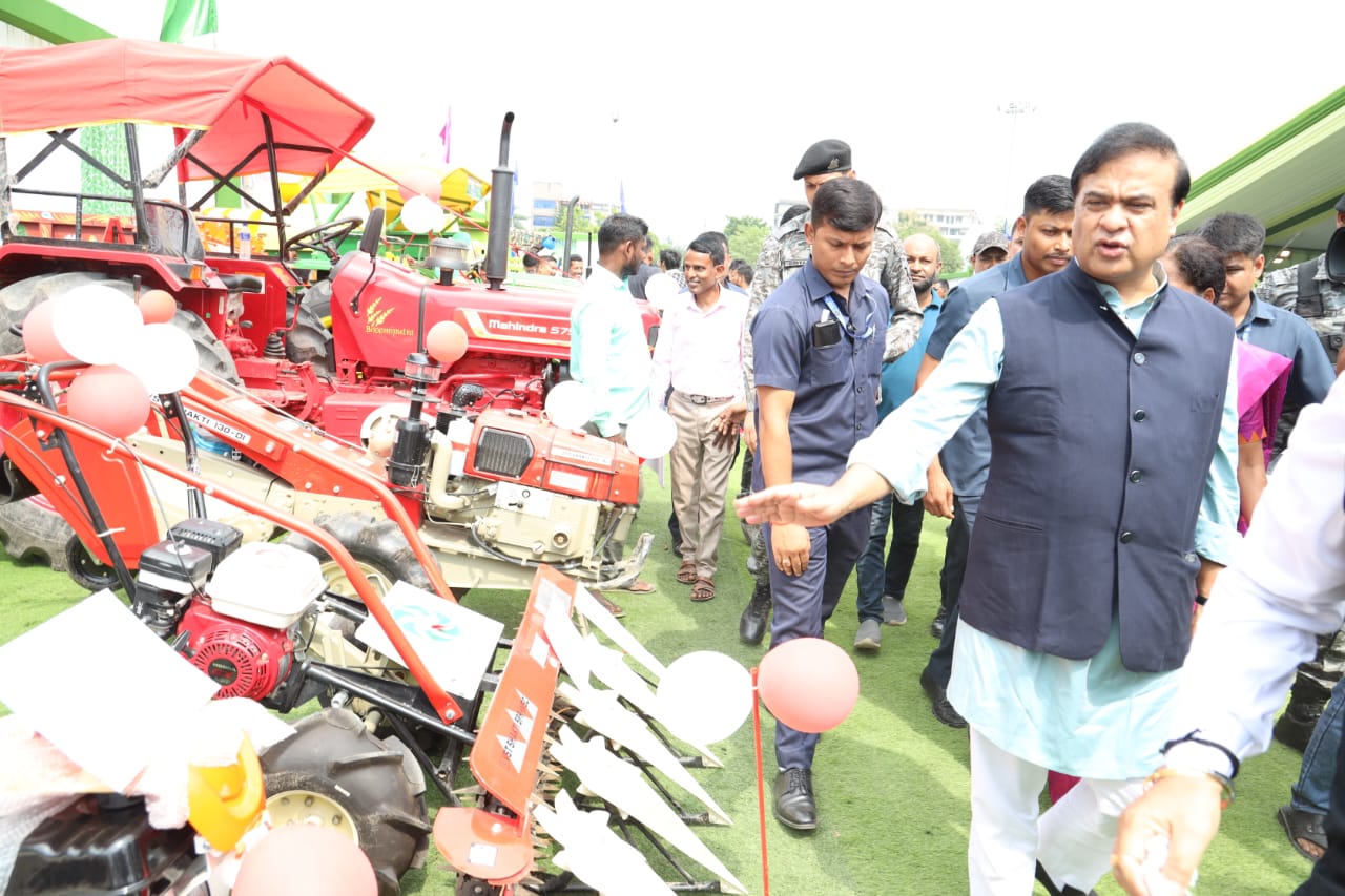 Distribution of modern agricultural machinery & inauguration of Knowledge Centres